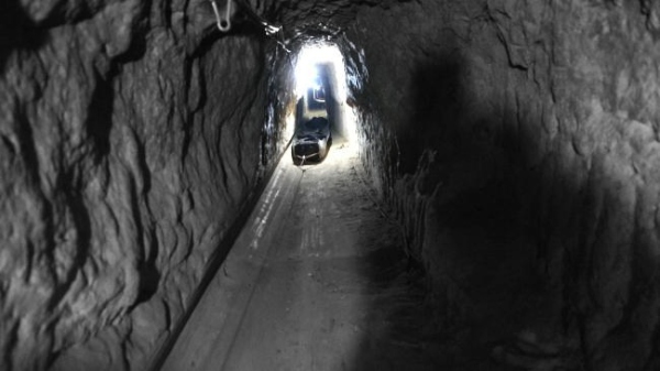 402427-gaza-tunnel