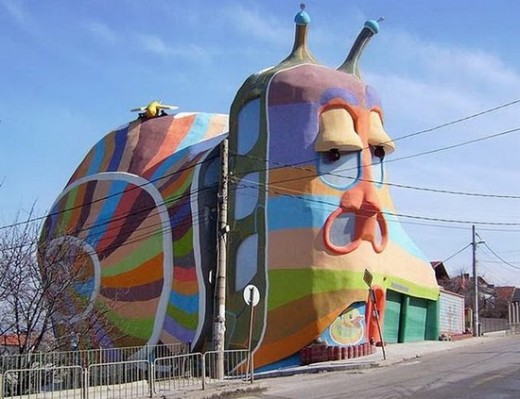 Snail-House-in-Sofia-Bulgaria-520x399